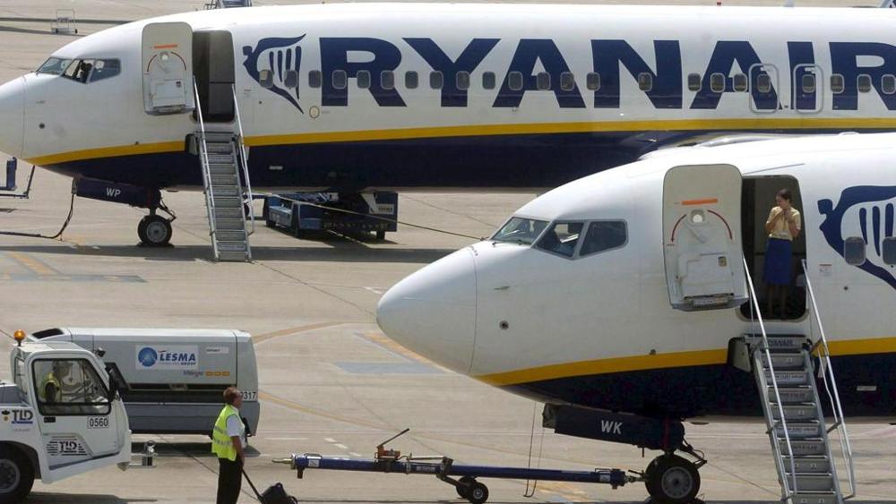Storico passo indietro di Ryanair, La compagnia accetta il sindacato