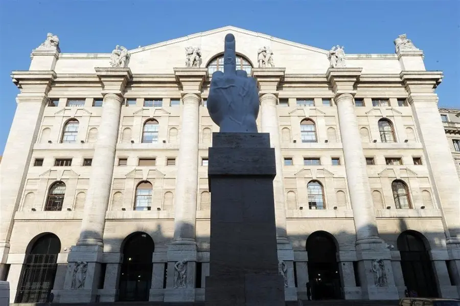 Borse Europee piatte, male Milano